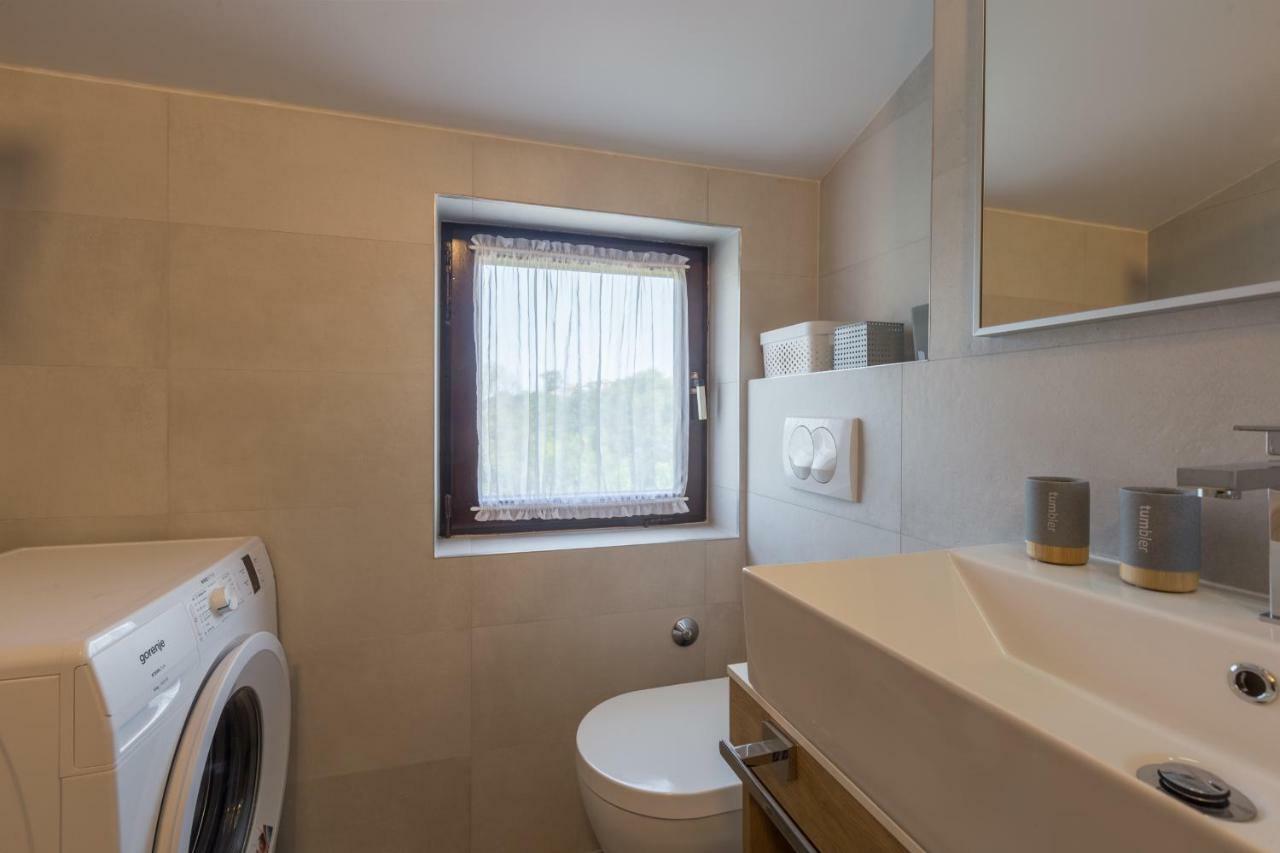 Apartment Lungera Пула Екстериор снимка