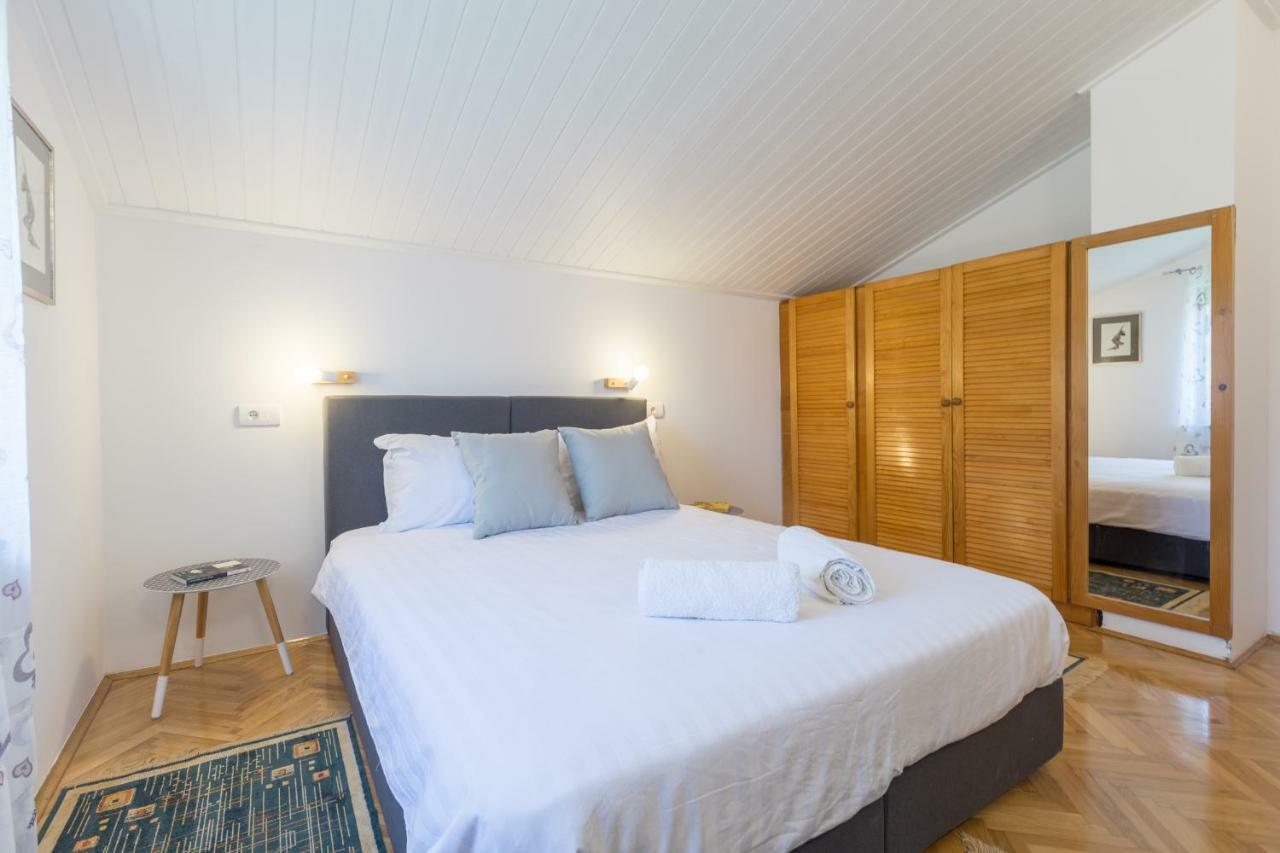 Apartment Lungera Пула Екстериор снимка